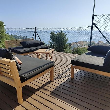 Costa Brava Apartment With Stunning Sea View Llanca Bagian luar foto