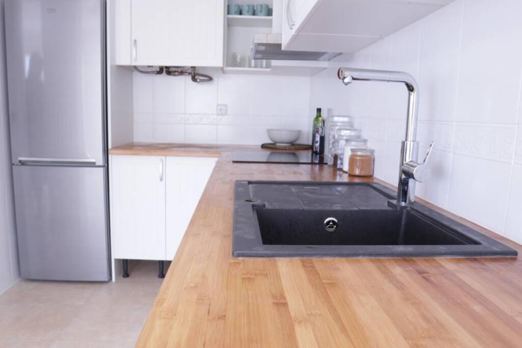 Costa Brava Apartment With Stunning Sea View Llanca Bagian luar foto