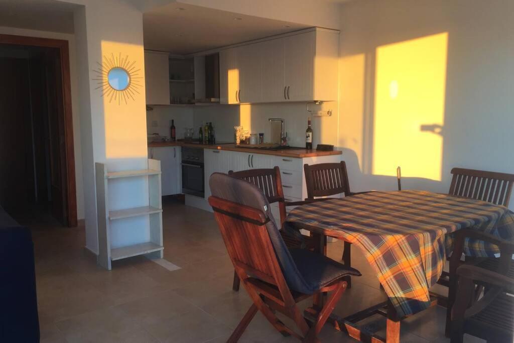 Costa Brava Apartment With Stunning Sea View Llanca Bagian luar foto